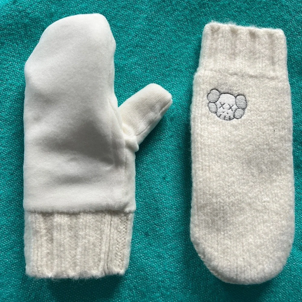 Uniqlo Kids White Mittens with KAWS Embroidery